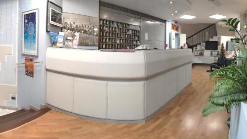 Livorno Hotel | Giappone Inn Parking Hotel