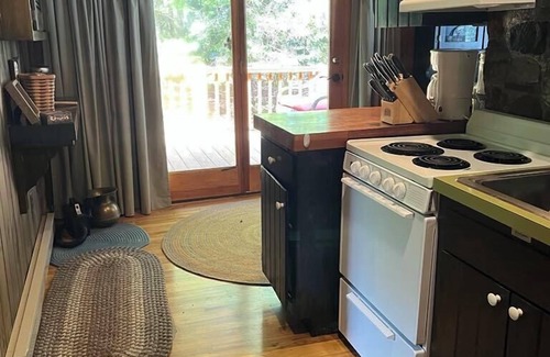 Eagle Bay House | Gibbs Cottage