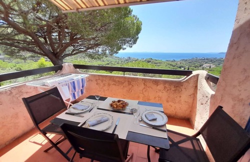 La Croix-Valmer Apartment | Gigaro - Flat with wonderful sea view