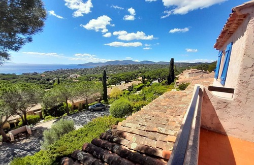 La Croix-Valmer Apartment | Gigaro - Flat with wonderful sea view