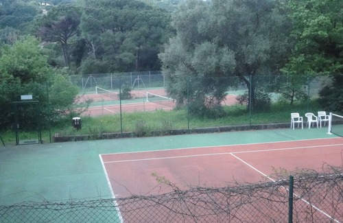 La Croix-Valmer Apartment | Gigaro Mas 209 - Sea & Forest - 20mn drive to St Tropez - 5mn walk from beach