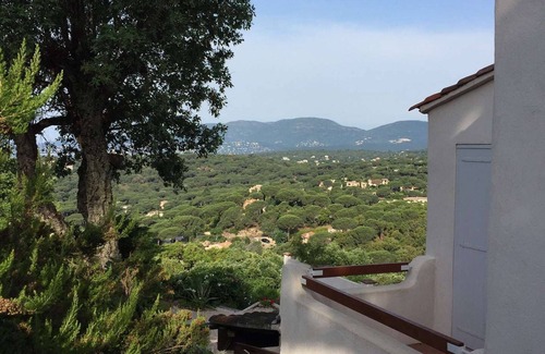 La Croix-Valmer House | GIGARO - Mas with air-conditioned room and magnificent sea view