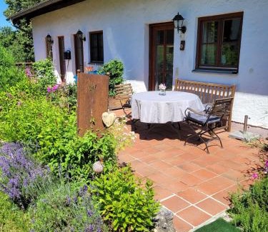 Schnaitsee Apartment | Gilg-Kräuterhof