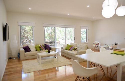 Smiths Beach House | Gilmore Street, Smiths Beach, fantastic kitchen, 4 bedrooms.