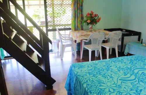 Aitutaki Cabin | Ginas Garden Lodges, Aitutaki - 4 self contained lodges in a beautiful garden
