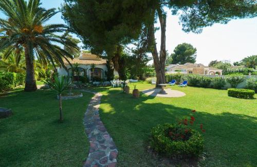 El Tosalet Villa | Ginjoler
