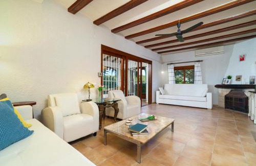 El Tosalet Villa | Ginjoler