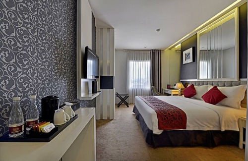 Braga Hotel | Gino Feruci Braga