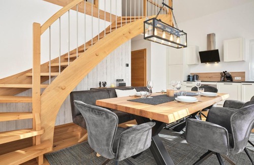 Michaelerberg-Pruggern Apartment | Gipfelblick Lodge 5 Pruggern by AA Holiday Homes