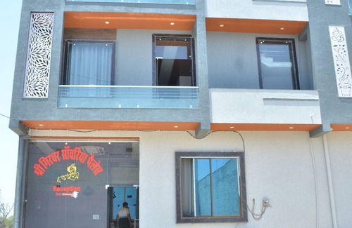 Khatu Hotel | Girdhar Sanwaria Palace