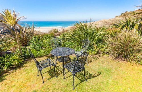 Sennen Cove Cottage | Girl Annie, Beach Cottage, Great Sea-Views, Garden