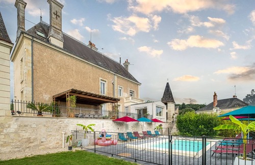 Cravant-les-Coteaux House | Gite à Cravant les Coteaux