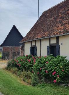 La Ferte-Saint-Samson House | Gite à la ferme