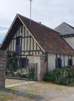 La Ferte-Saint-Samson House | Gite à la ferme