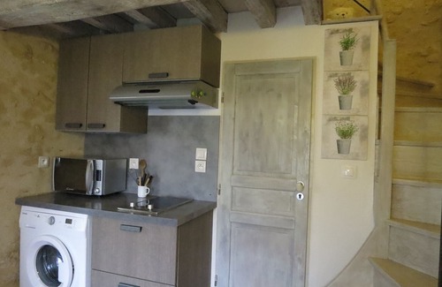 Mamers Cottage | Gîte "4 épis": Flower garden, Bikes, Peace in the heart of Mamers