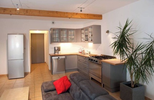 Entrepierres House | Gite 4 etoiles en pleine nature 8 pers.