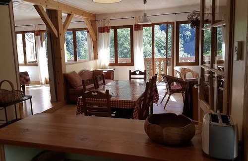 Allemond Apartment | Gite 8 km from the access to Alpe d'Huez large domain