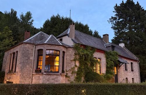 Yvoir Villa | gite-abicyclette