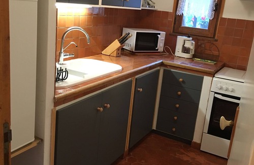 Aups Other | Gîte * air-conditioned comfort for up to 14 people. Private pool available.