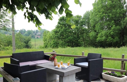 Anglards-de-Salers Cottage | Gite Anglards-de-Salers, 2 bedrooms, 4 persons