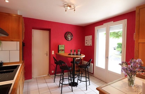 Anglards-de-Salers Cottage | Gite Anglards-de-Salers, 2 bedrooms, 4 persons