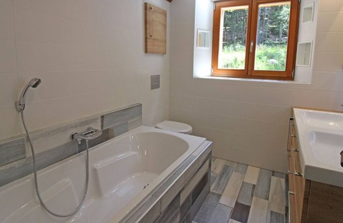 Arrentes-de-Corcieux Cottage | Gite Arrentès-de-Corcieux, 4 bedrooms, 9 persons