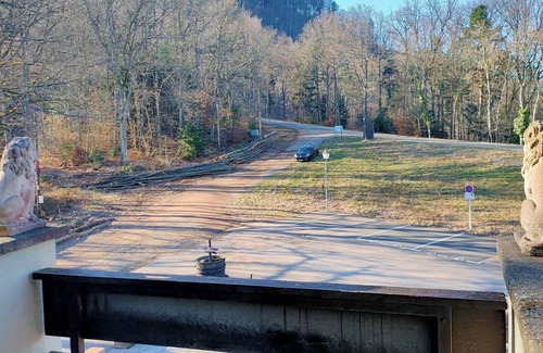 Orschwiller Apartment | Gite at the foot of the castle