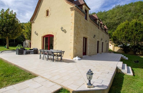 Badefols-sur-Dordogne Cottage | Gite Badefols-sur-Dordogne, 4 bedrooms, 8 persons