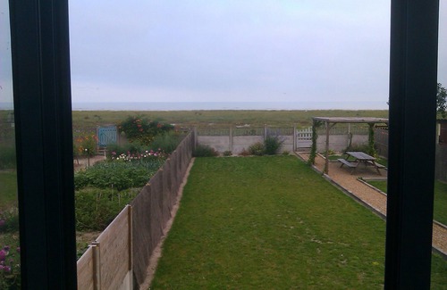 Cherrueix Cottage | Gite Baie Mt St Michel Facing The Sea in the commune of cherrueix