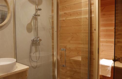 La Roche-des-Arnauds House | Gite Basse Correo