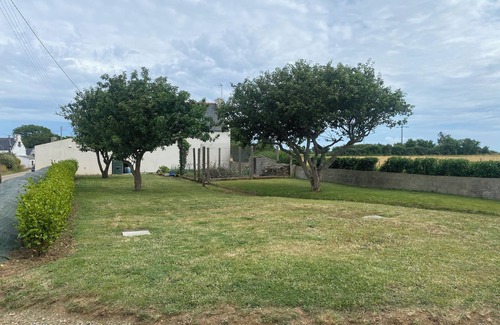 Cleden-Cap-Sizun House | Gîte between land and sea.