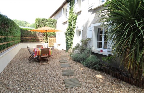 Blaison-Saint-Sulpice Cottage | Gite Blaison-Saint-Sulpice, 2 bedrooms, 4 persons