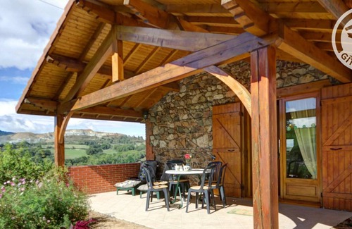 Vals d'Aix et Isable House | Gite Bully (Loire), 1 bedroom, 4 persons