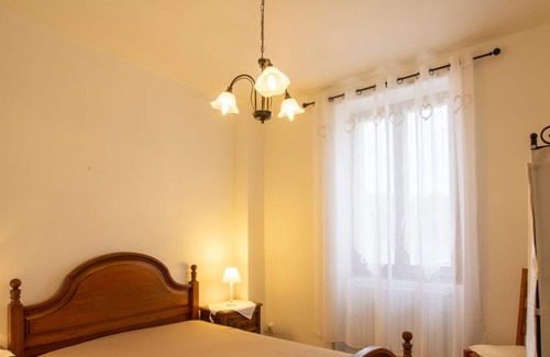 Chalais Cottage | Gite Chalais, 3 bedrooms, 6 persons