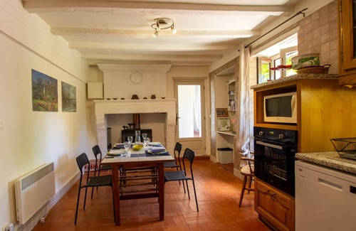 Chassaignes Cottage | Gite Chassaignes, 2 bedrooms, 4 persons