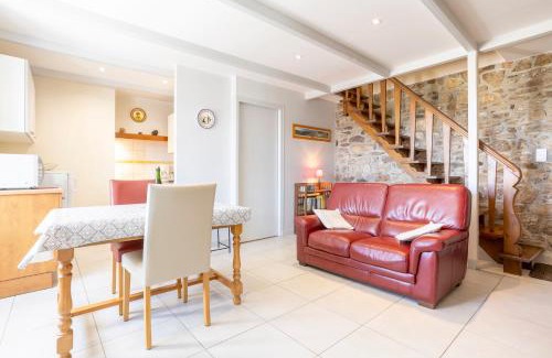 Mahalon House | Gite Cheminée, Kerantum, Au Calme