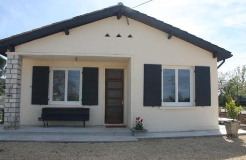 Sainte-Livrade-sur-Lot House | GITE chez mamie - 7 personnes A SAINTE LIVRADE SUR LOT