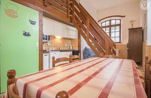 La Table House | GITE COMMUNAL LA TABLE