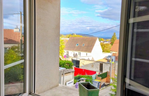 La Mare Aubry Apartment | Gîte CÔTE 204, ideal for your stay with catering available at La Cave 204