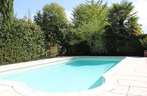 Cours-de-Pile Cottage | Gite COURS DE PILE, 3 bedrooms, 6 persons