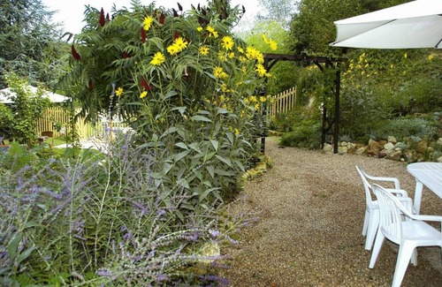 Cravant-les-Coteaux Cottage | Gite Cravant-les-Côteaux, 2 bedrooms, 4 persons