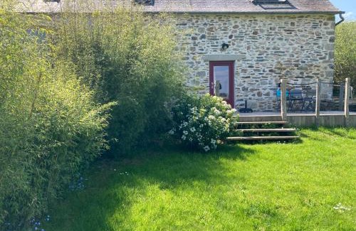 Scrignac House | gite d'artiste le lézard vert