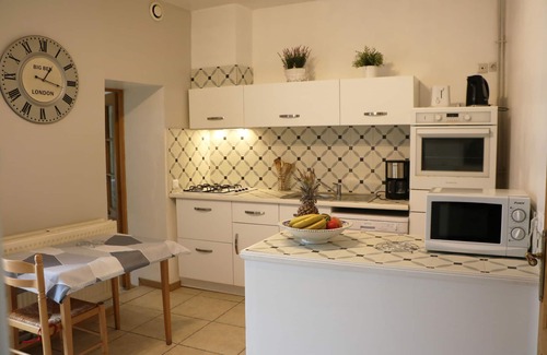 Larchant Cottage | GITE DAME JOUANNE - Nature stay near the Fontainebleau Forest