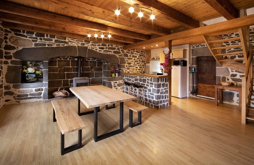 Villedieu House | Gite de Caractère Rénové en 2022