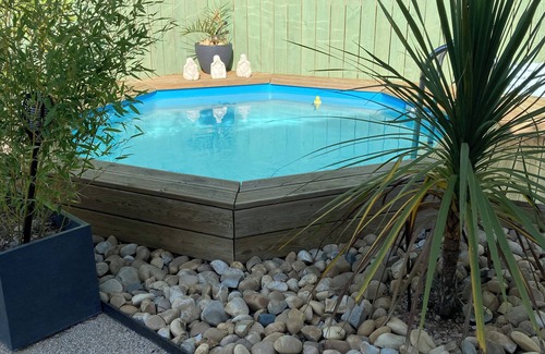 Merindol Apartment | Gîte de Charme, for lovers at the foot of the Luberon