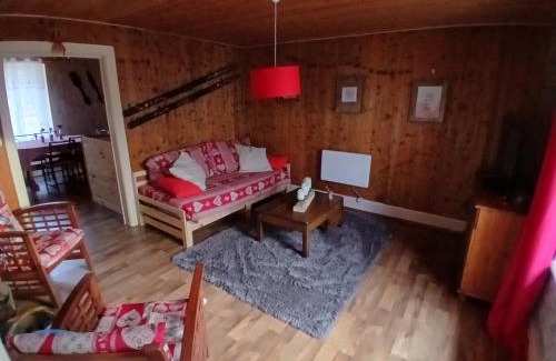 Saint-Maurice-sur-Moselle Apartment | Gite de l'Écureuil