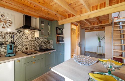 Deneze-sous-Doue Apartment | Gite de la Ferme du Château 2 - Studio Climatisé