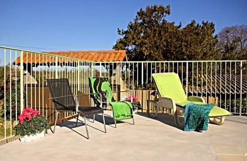 Thezan-les-Beziers Apartment | Gite de la Plaine - Thezan-Les-Béziers, Languedoc Roussillon