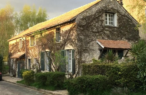 Fericy House | Gite de la Girafe