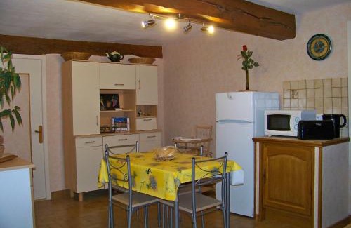 Ambierle House | Gite De La Tour De Rouilleres